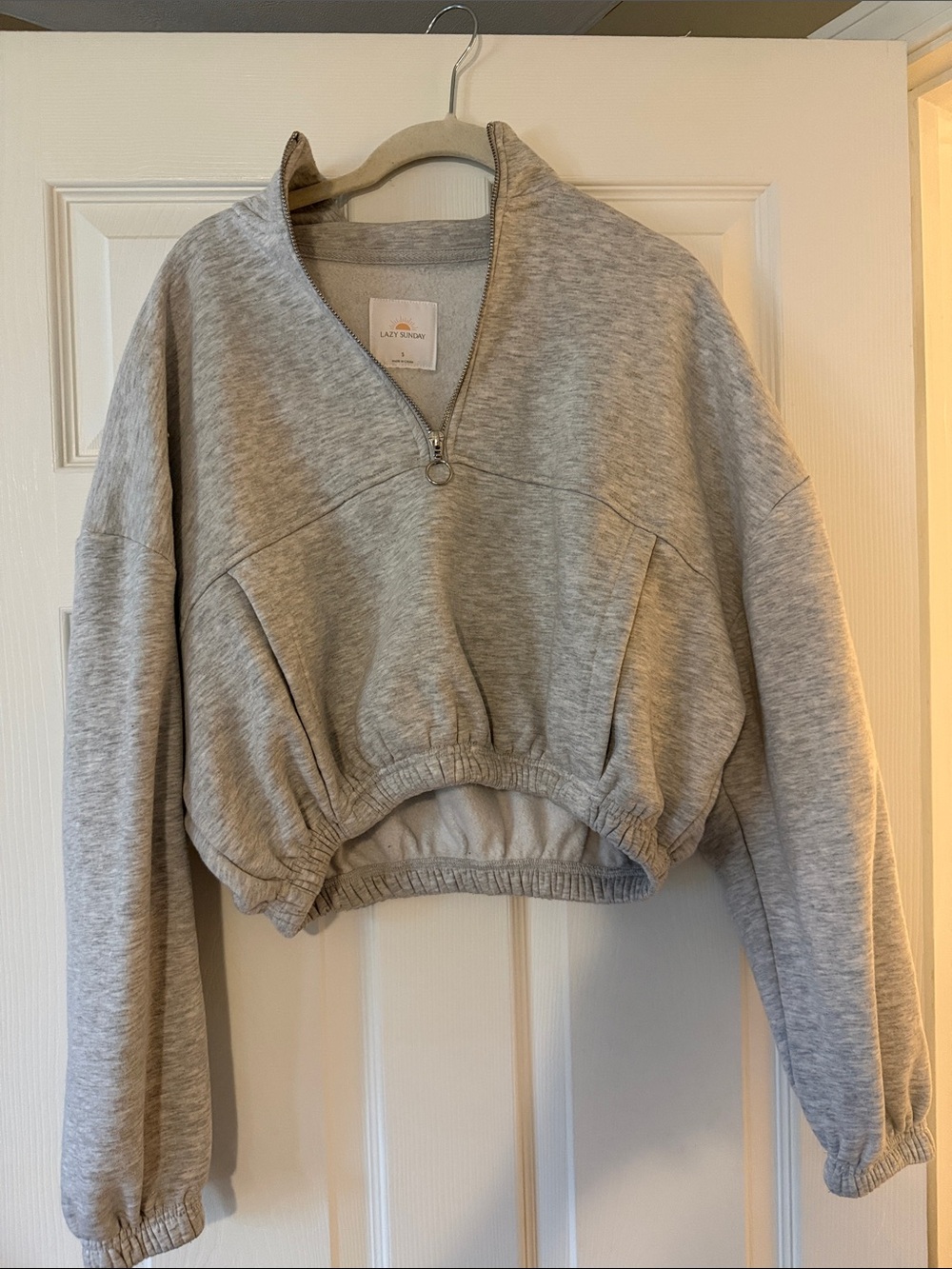 Light Gray Cropped Quarter-Zip Pullover Sweatshirt